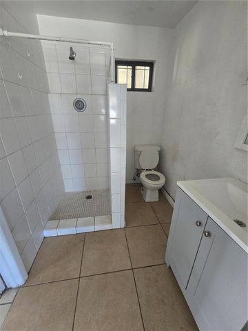 1835 WILTON AVENUE A&B, Orlando, FL 32805