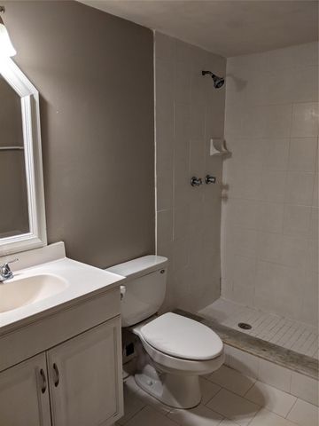 4133 NW 88th Avenue 103, Coral Springs, FL 33065