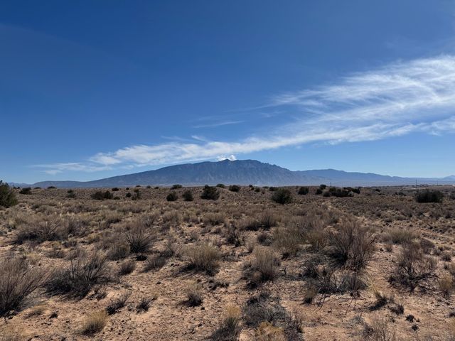 Antares Court NE, Rio Rancho, NM 87144