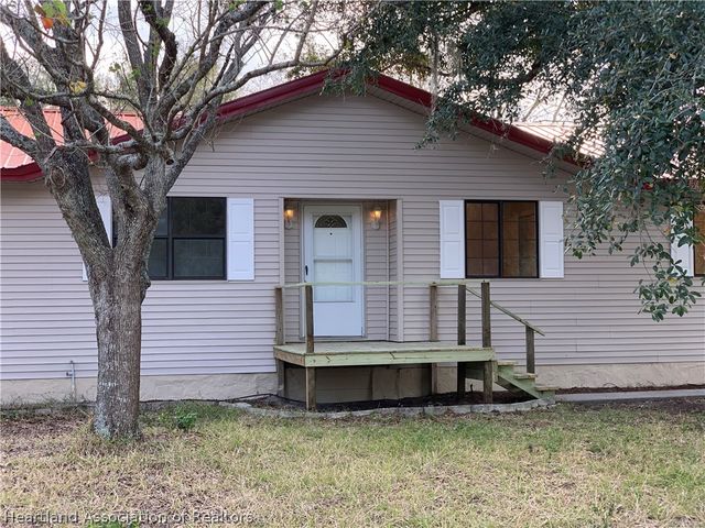 2225 N Unicorn Road, Avon Park, FL 33825