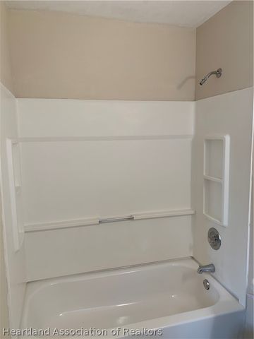 2225 N Unicorn Road, Avon Park, FL 33825
