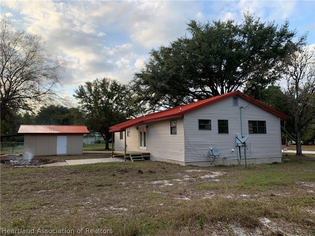 2225 N Unicorn Road, Avon Park, FL 33825