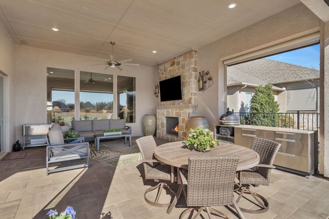 9533 Arkose Drive, Denton, TX 76207