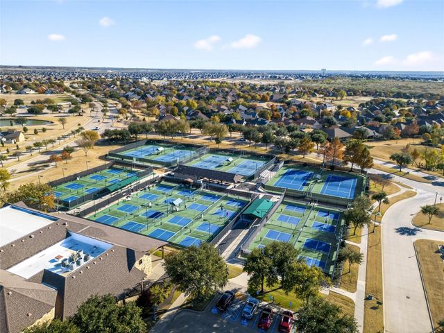 9533 Arkose Drive, Denton, TX 76207