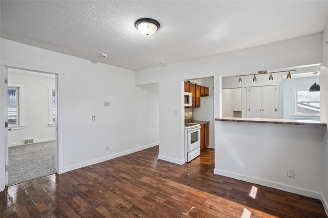 3109 4th Street, Des Moines, IA 50313