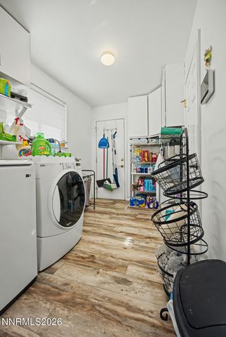 521 Meadow Glen Drive, Fallon, NV 89406