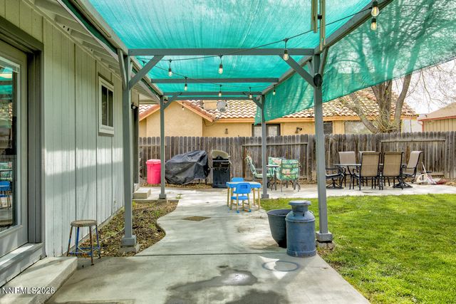 521 Meadow Glen Drive, Fallon, NV 89406