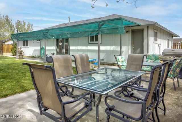 521 Meadow Glen Drive, Fallon, NV 89406