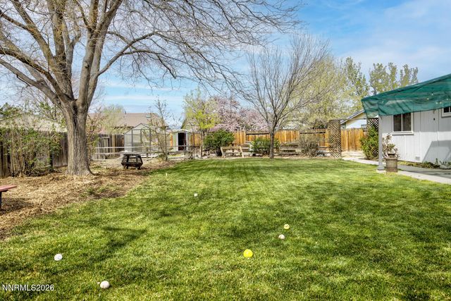 521 Meadow Glen Drive, Fallon, NV 89406