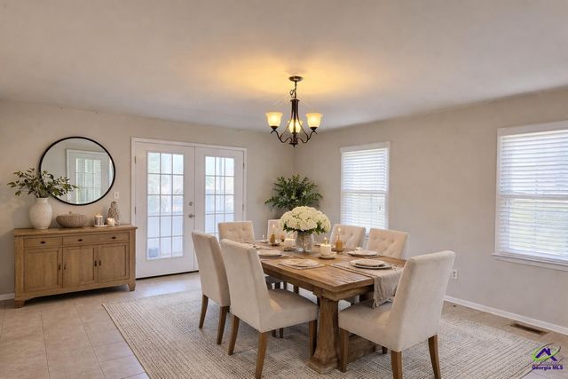 407 Collins Ave, Centerville, GA 31028