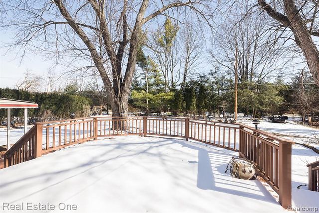 23918 Forest Park Drive, Novi, MI 48374