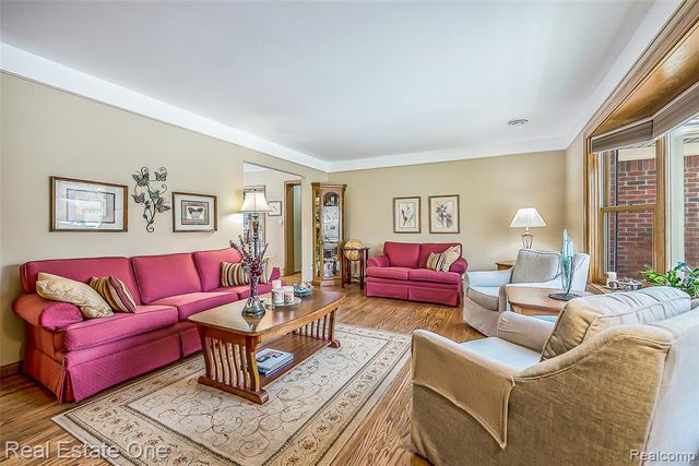 23918 Forest Park Drive, Novi, MI 48374