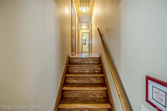 23918 Forest Park Drive, Novi, MI 48374