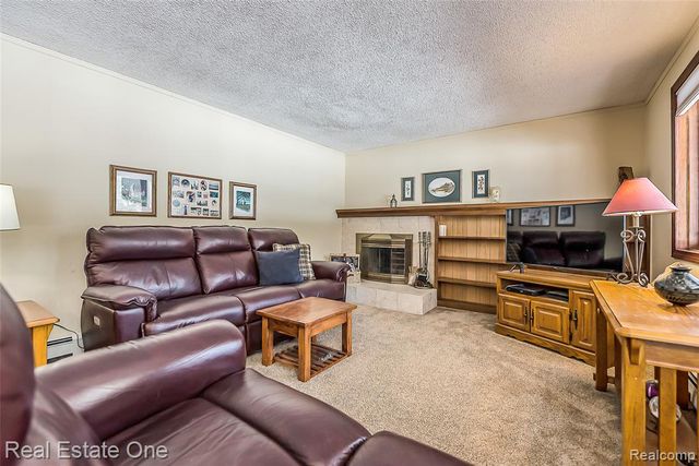 23918 Forest Park Drive, Novi, MI 48374