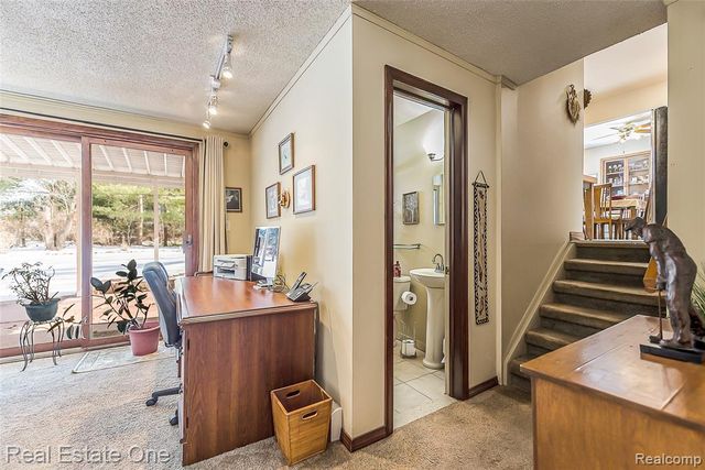 23918 Forest Park Drive, Novi, MI 48374