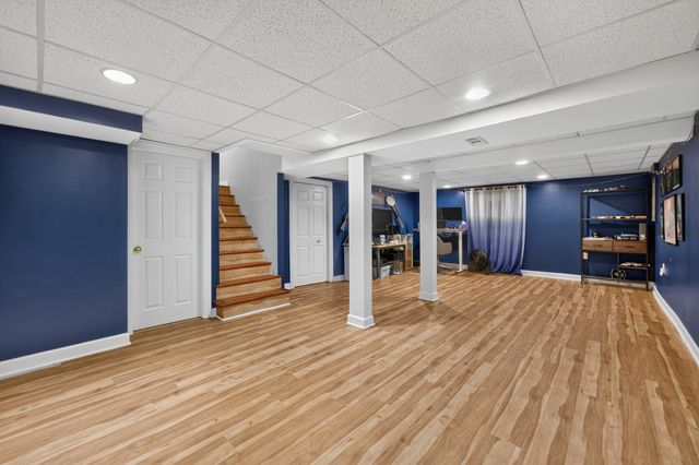 1113 Loughborough Court, Wheaton, IL 60189