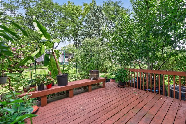 1113 Loughborough Court, Wheaton, IL 60189