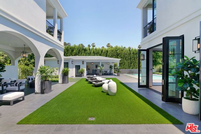 608 N Alpine Drive, Beverly Hills, CA 90210