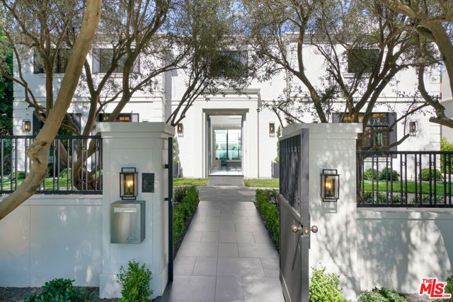 608 N Alpine Drive, Beverly Hills, CA 90210