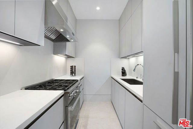 608 N Alpine Drive, Beverly Hills, CA 90210