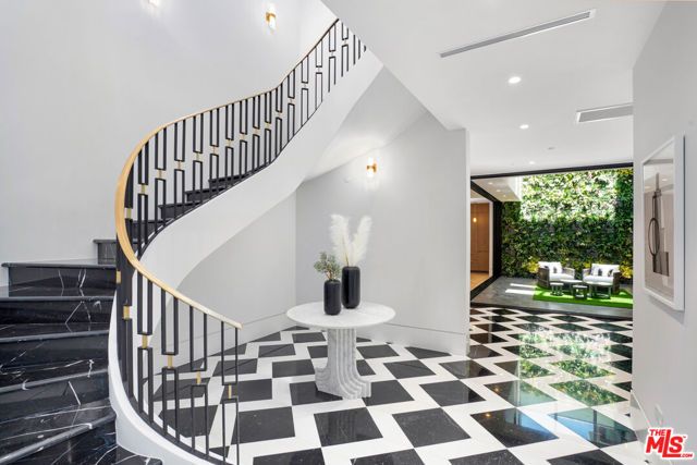 608 N Alpine Drive, Beverly Hills, CA 90210