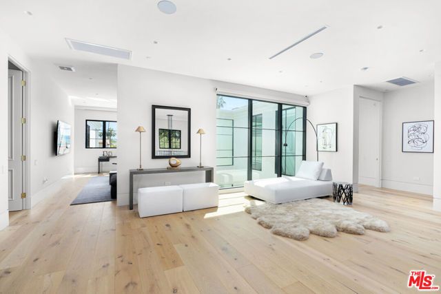 608 N Alpine Drive, Beverly Hills, CA 90210