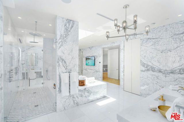 608 N Alpine Drive, Beverly Hills, CA 90210