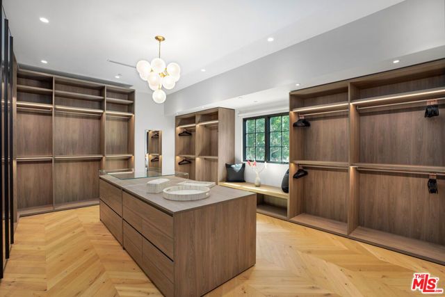 608 N Alpine Drive, Beverly Hills, CA 90210