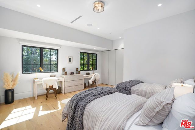 608 N Alpine Drive, Beverly Hills, CA 90210
