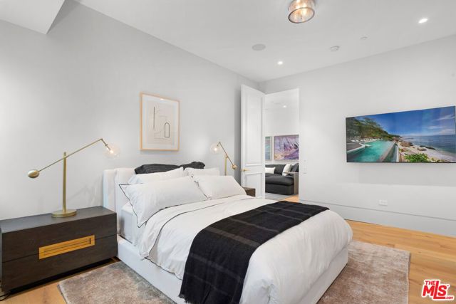 608 N Alpine Drive, Beverly Hills, CA 90210