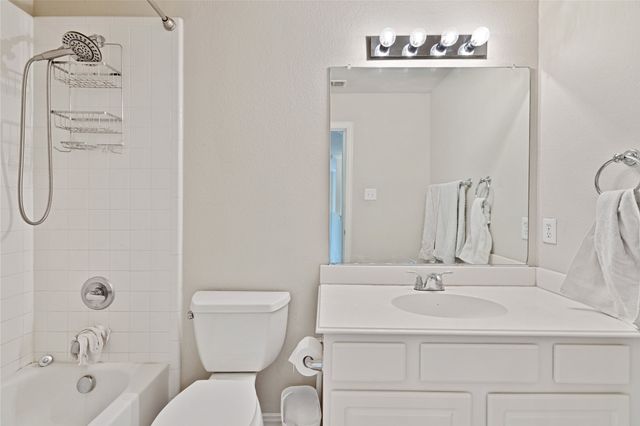 7913 Hannah Street, Plano, TX 75025