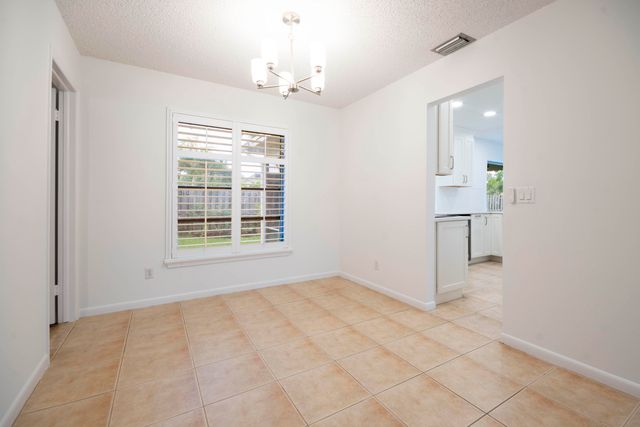 18020 Palm Point Drive, Jupiter, FL 33458