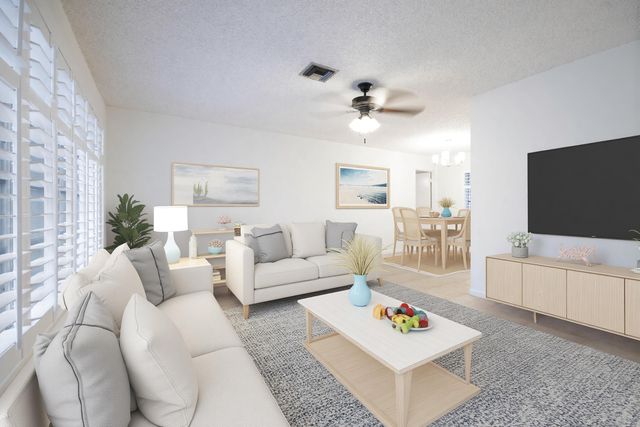 18020 Palm Point Drive, Jupiter, FL 33458