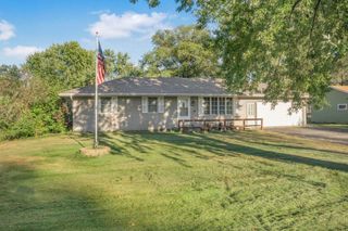 842 Vernon Avenue NW, Elk River, MN 55330