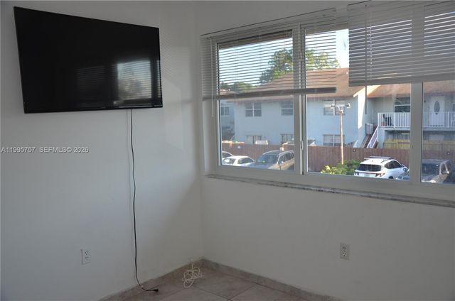 15431 SW 81st Cir Ln 56, Miami, FL 33193