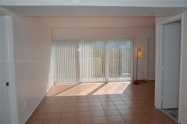 15431 SW 81st Cir Ln 56, Miami, FL 33193