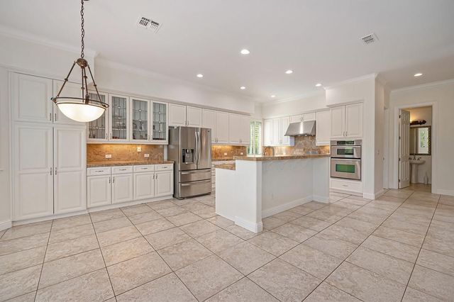 2324 Luciana Way, Roseville, CA 95661