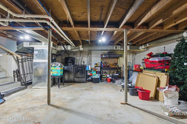 3301 Stony Brook Dr, Jeffersontown, KY 40299