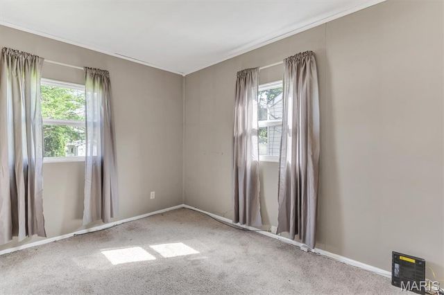 6800 Wanda Avenue, St Louis, MO 63116