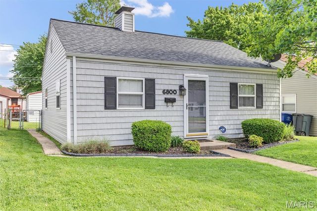 6800 Wanda Avenue, St Louis, MO 63116