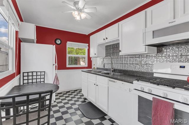 6800 Wanda Avenue, St Louis, MO 63116
