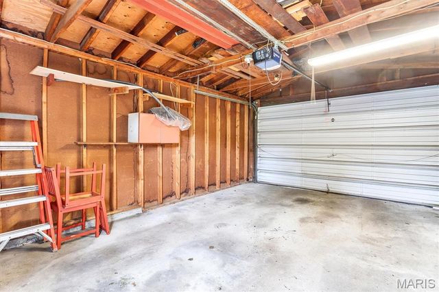 6800 Wanda Avenue, St Louis, MO 63116
