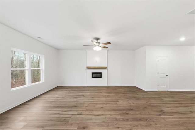 142 Alfred Drive, Carrollton, GA 30116
