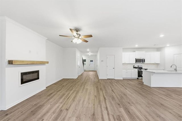142 Alfred Drive, Carrollton, GA 30116