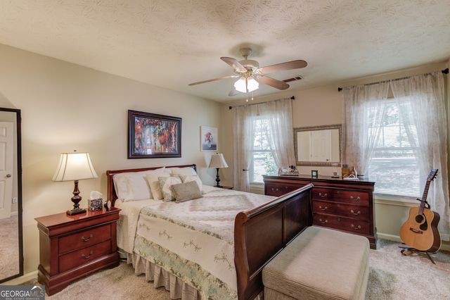 1584 Lakemont Drive, Grayson, GA 30017