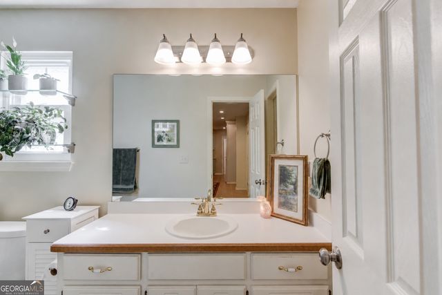 1584 Lakemont Drive, Grayson, GA 30017