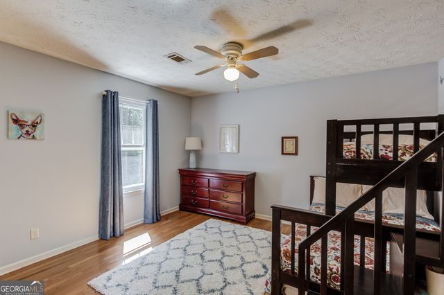 1584 Lakemont Drive, Grayson, GA 30017