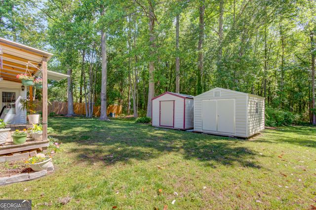 1584 Lakemont Drive, Grayson, GA 30017