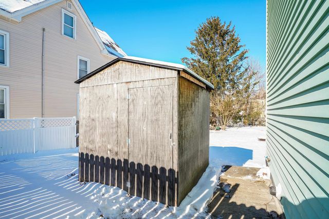 832 Clay Street, Manchester, NH 03103