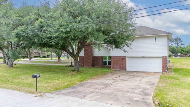 655 Avenue L, Dickinson, TX 77539